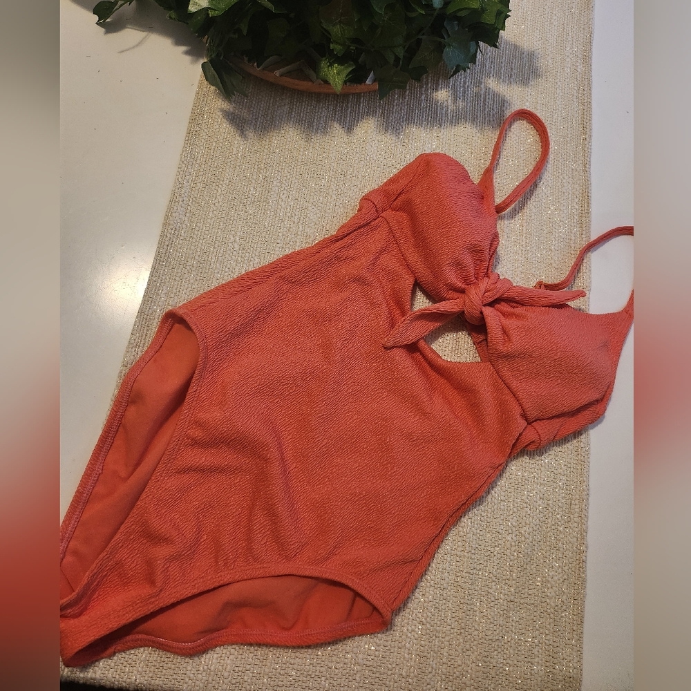 New💫 Shade and shore 1pc swimsuit